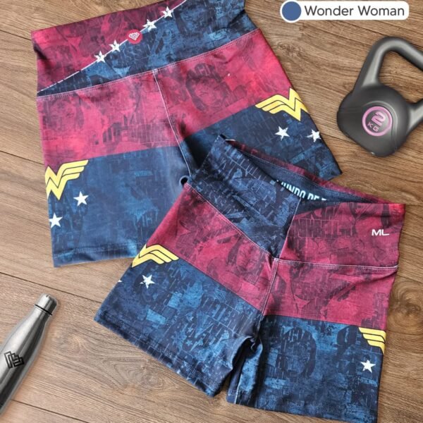 Short cómic wonder woman