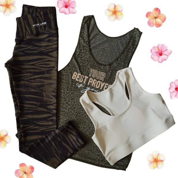 Conjunto print verde militar (talla L)